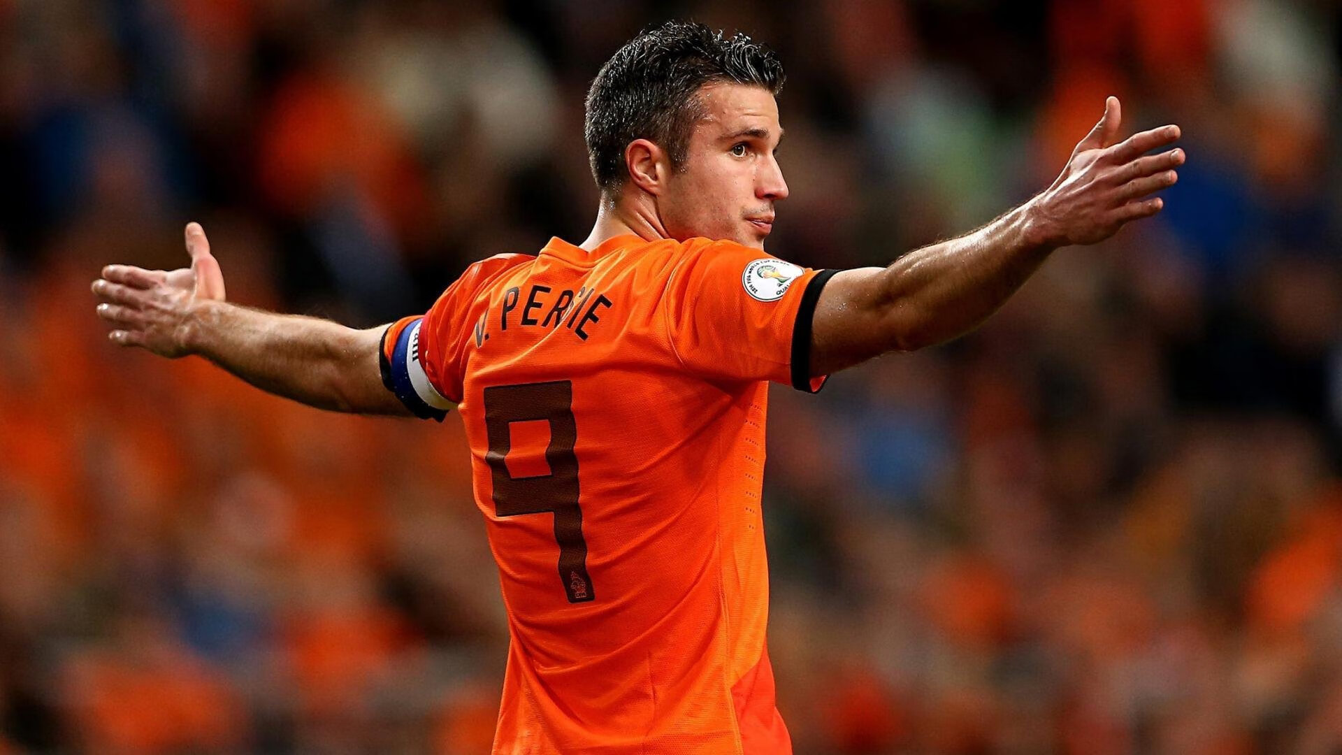 沙尔克客场主场失利，球迷失望不已，沙尔克队主帅